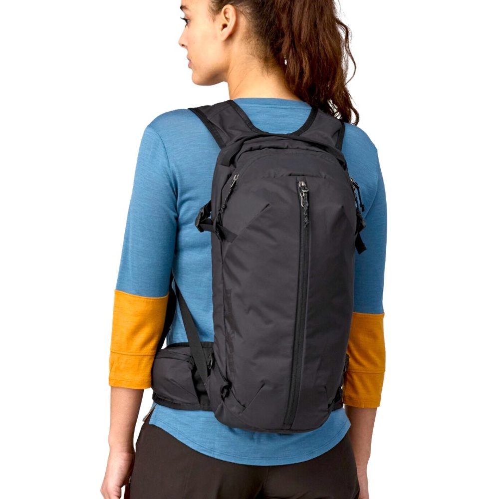 Patagonia Dirt Roamer Pack 20L, Black, S/M Size